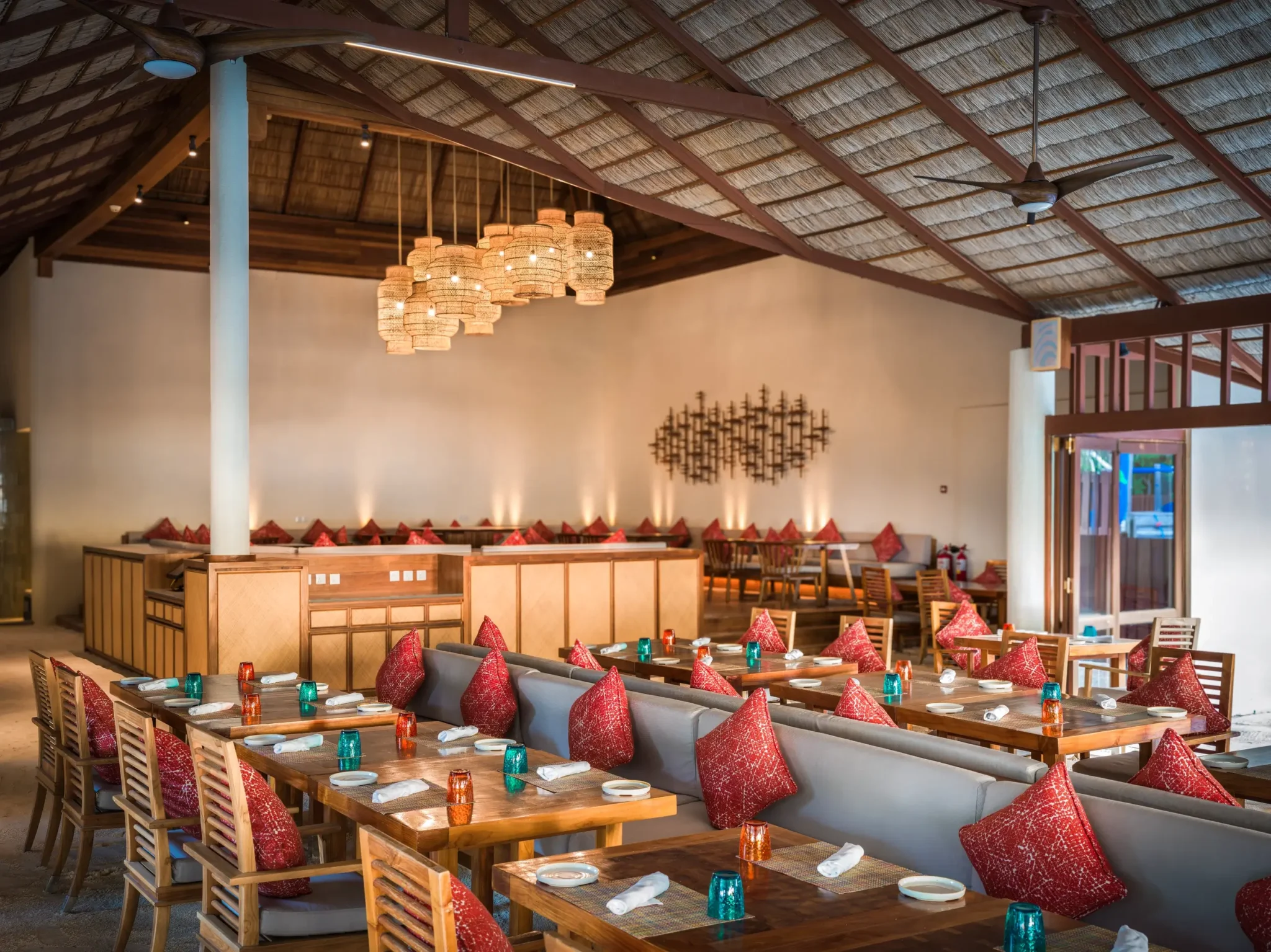 Atoll Market live cooking stations