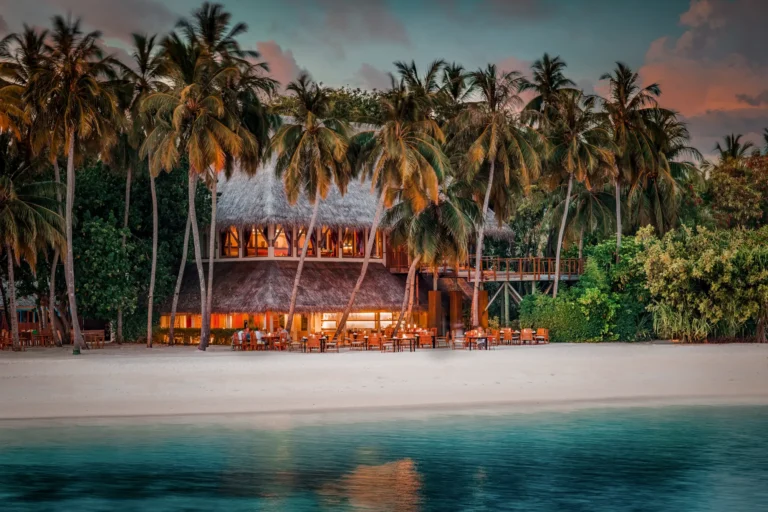 Conrad-Maldives-Rangali-Island_Ufaa-By-Jereme-Leung_Yash-Lightroom