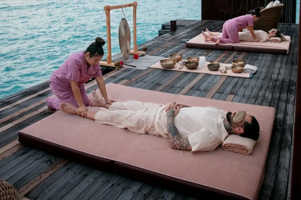 Overwater spa treatment room with glass floor